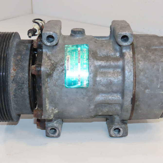 Compresseur air conditionne occasion RENAULT LAGUNA I Phase 2 04-1998->11-2000 1.6 16v 7700111036 2