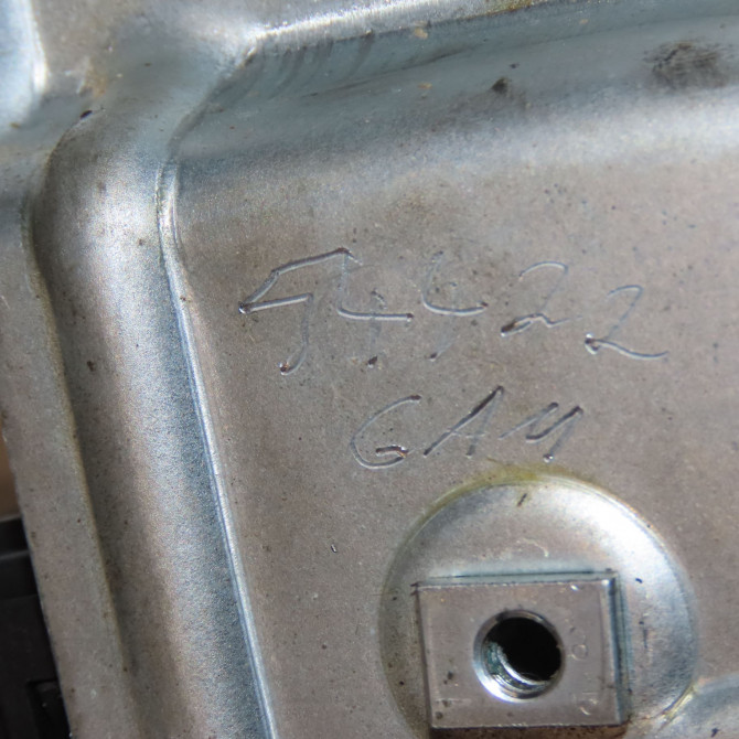 Mecanisme+moteur leve-glace avg occasion RENAULT MEGANE III Phase 3 10-2013->... 1.5 DCI 95ch 807216718R 6