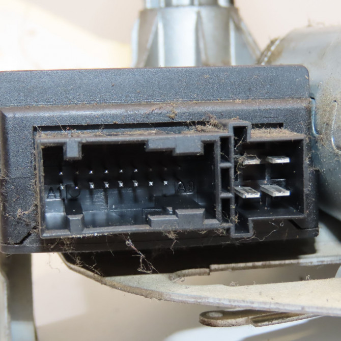 Moteur essuie-glace arrière occasion RENAULT ESPACE III Phase 1 12-1996->09-2002 2.0 6025312690 3