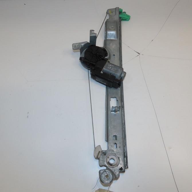 Mecanisme + moteur lève-glace avant droit occasion RENAULT SCENIC II Phase 2 09-2006->04-2009 1.5 DCI 105ch 8201010936 2