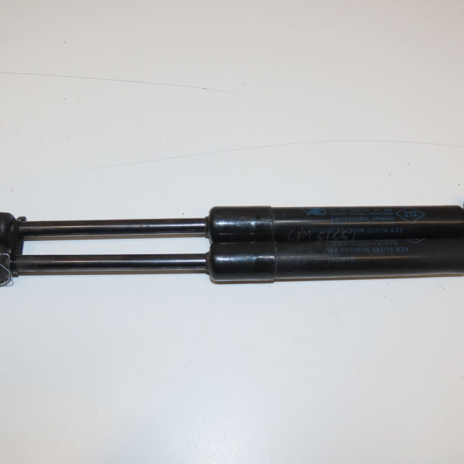 Verin d capot occasion RENAULT SCENIC III Phase 3 04-2013->... 1.5 DCI 110ch 654700008R 1