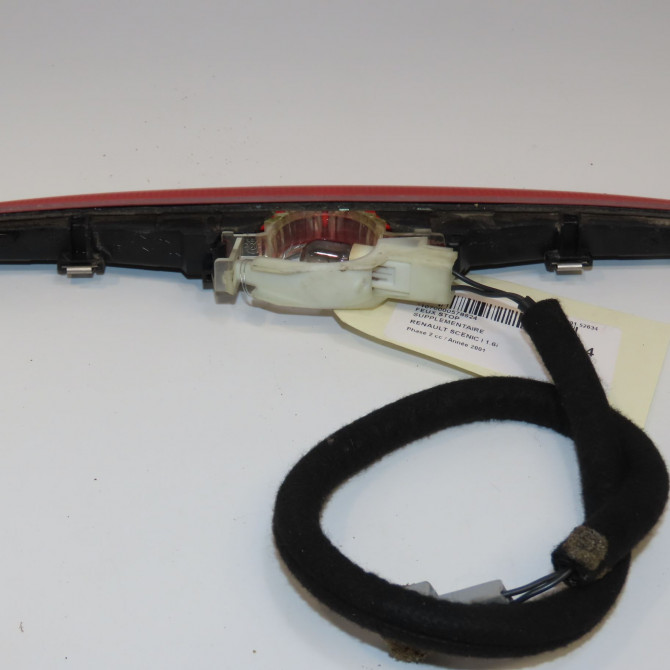 Feux stop supplementaire occasion RENAULT SCENIC I Phase 2 08-1999->06-2003 1.6i 107ch 8200027455 2