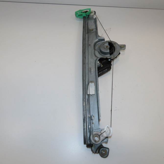 Mecanisme + moteur lève-glace avant droit occasion RENAULT SCENIC II Phase 2 09-2006->04-2009 2.0 DCI 150ch 8201010936 1