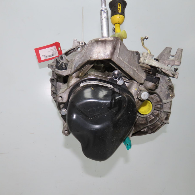 Boîte à vitesse mecanique occasion RENAULT SCENIC II Phase 1 03-2004->09-2006 1.6i 16v 7701723238 3