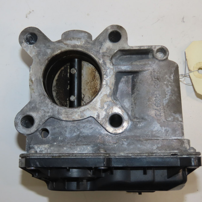 Boitier papillon occasion RENAULT MODUS Phase 2 01-2008->12-2012 1.2 TCE 16v 100ch 8200570865 2