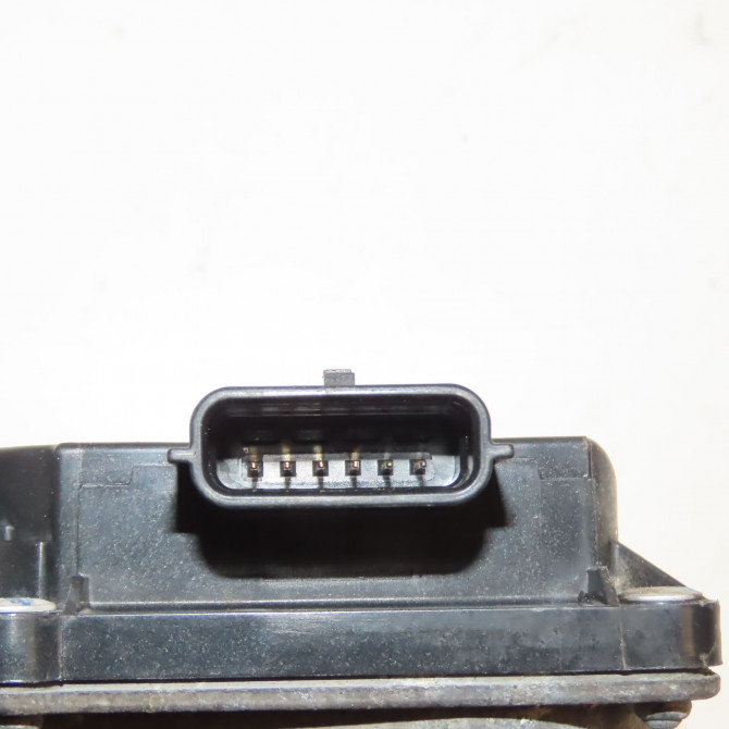 Boitier papillon occasion RENAULT MODUS Phase 2 01-2008->12-2012 1.2 TCE 16v 100ch 8200570865 3