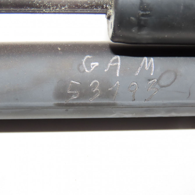 Verin droit hayon occasion RENAULT SCENIC III Phase 1 04-2009->11-2011 1.5 DCI 105ch 904500004R 4