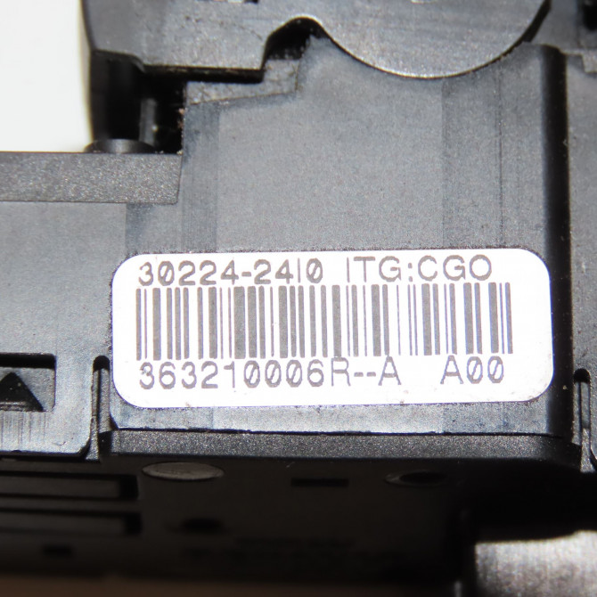 Interrupteur commande de frein a main occasion RENAULT SCENIC III Phase 1 04-2009->11-2011 1.9 DCI 130ch 4