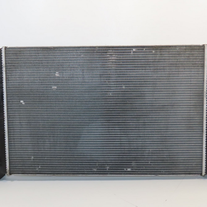 Radiateur occasion RENAULT SCENIC III Phase 2 12-2011->03-2013 1.6 DCI 130ch 214100017R 2