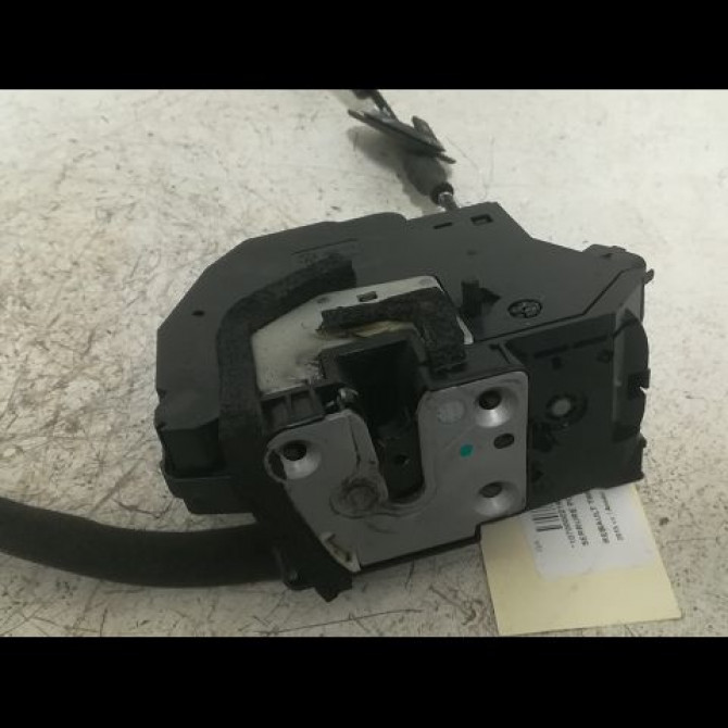 Serrure porte arg occasion RENAULT TWINGO III Phase 1 06-2014->... 825033289R 2