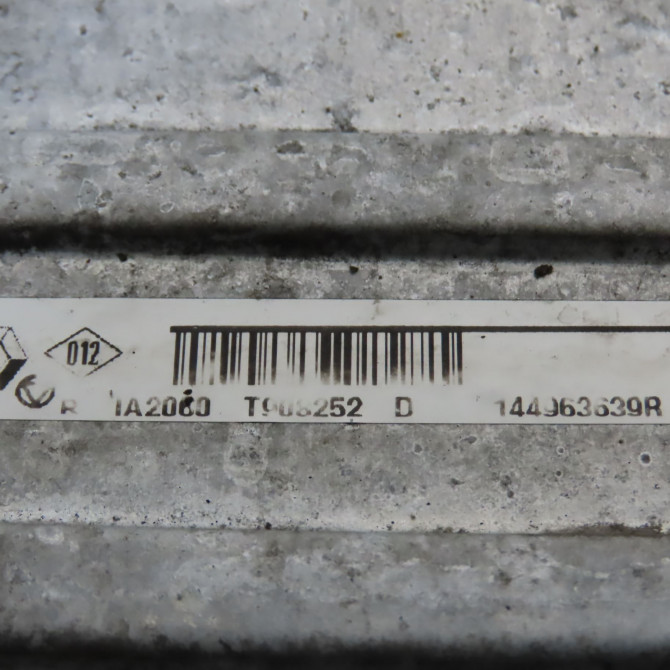 Echangeur air occasion RENAULT SCENIC III Phase 3 04-2013->... 1.5 DCI 110ch 144963639R 3