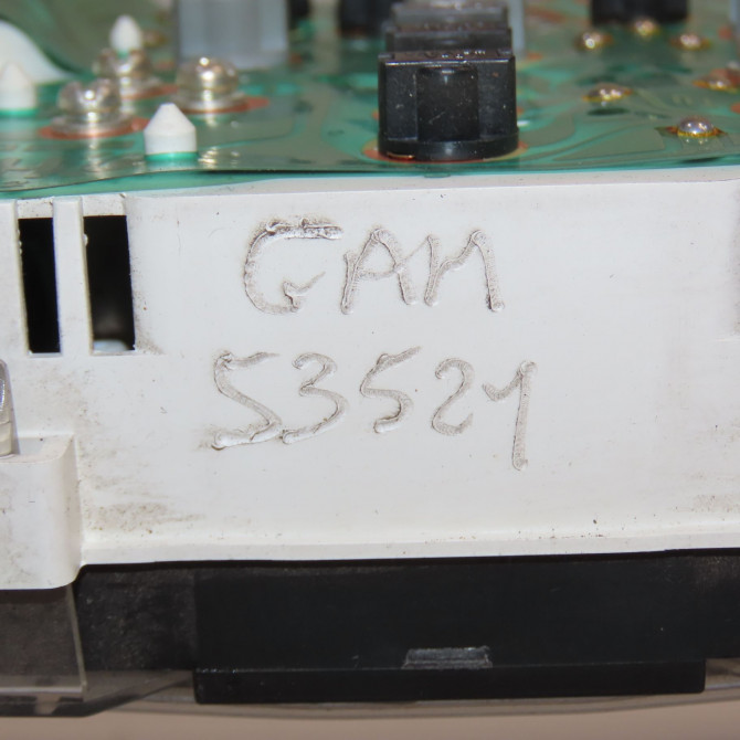 Compteur occasion TOYOTA RAV4 I Phase 1 04-1995->04-1999 2.0 GX 129ch 8384142160 5