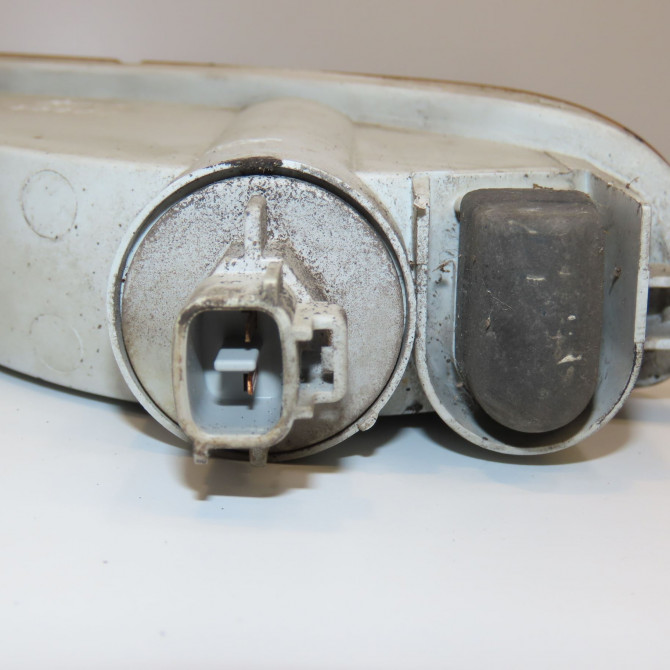 Clignotant gauche occasion TOYOTA RAV4 I Phase 1 04-1995->04-1999 2.0 GX 129ch 8152042010 3