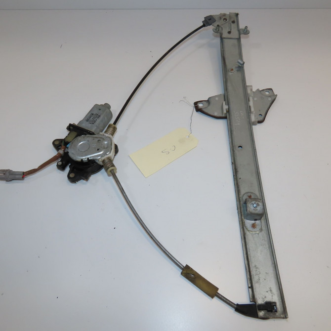 Mecanisme + moteur lève-glace avant droit occasion TOYOTA RAV4 I Phase 1 04-1995->04-1999 2.0 GX 129ch 6980142021 2