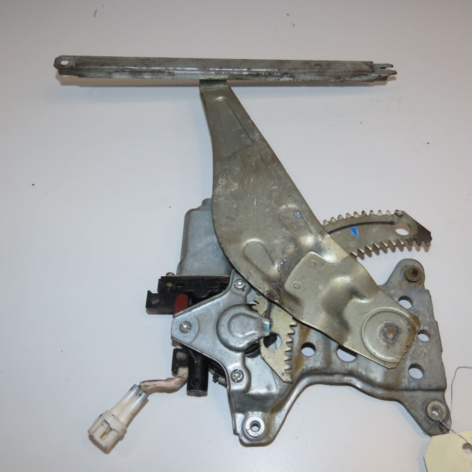 Mecanisme+moteur leve-glace ard occasion TOYOTA RAV4 I Phase 1 04-1995->04-1999 2.0 GX 129ch 6980342010 2