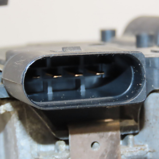 Moteur essuie-glace avant occasion VOLKSWAGEN CADDY III Phase 1 04-1995->04-1999 1.6 TDI 102ch 2K1955023J 3