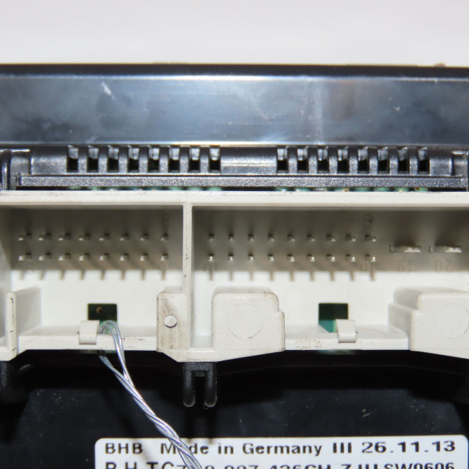 Commande de chauffage occasion VOLKSWAGEN CADDY III Phase 1 04-1995->04-1999 1.6 TDI 102ch 7N0907426DAZJU 4