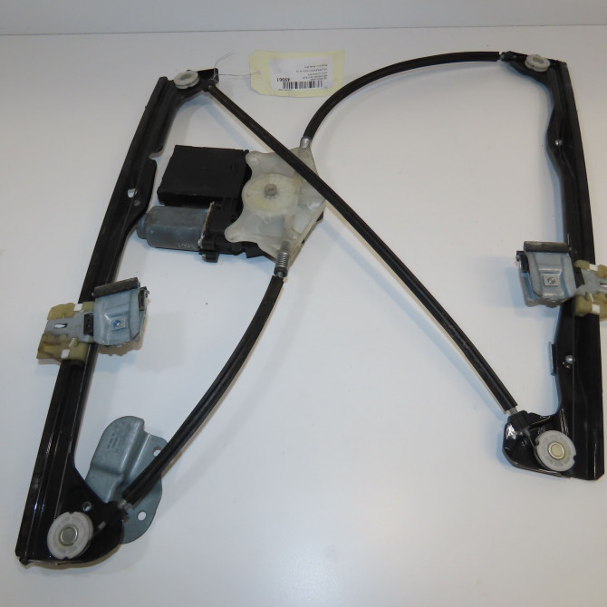 Mecanisme+moteur leve-glace avg occasion VOLKSWAGEN CADDY III Phase 1 04-1995->04-1999 1.6 TDI 102ch 2K2837729M 1