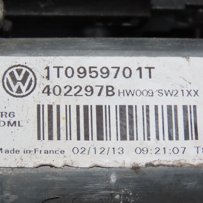 Mecanisme+moteur leve-glace avg occasion VOLKSWAGEN CADDY III Phase 1 04-1995->04-1999 1.6 TDI 102ch 2K2837729M 5