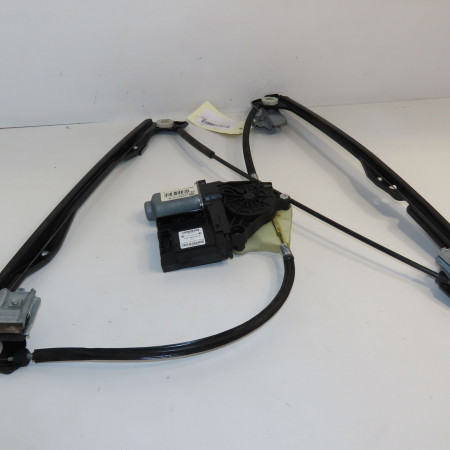 Mecanisme+moteur leve-glace avg occasion VOLKSWAGEN CADDY III Phase 1 03-2004->07-2010 1.9 TDI 105ch 2K2837729M