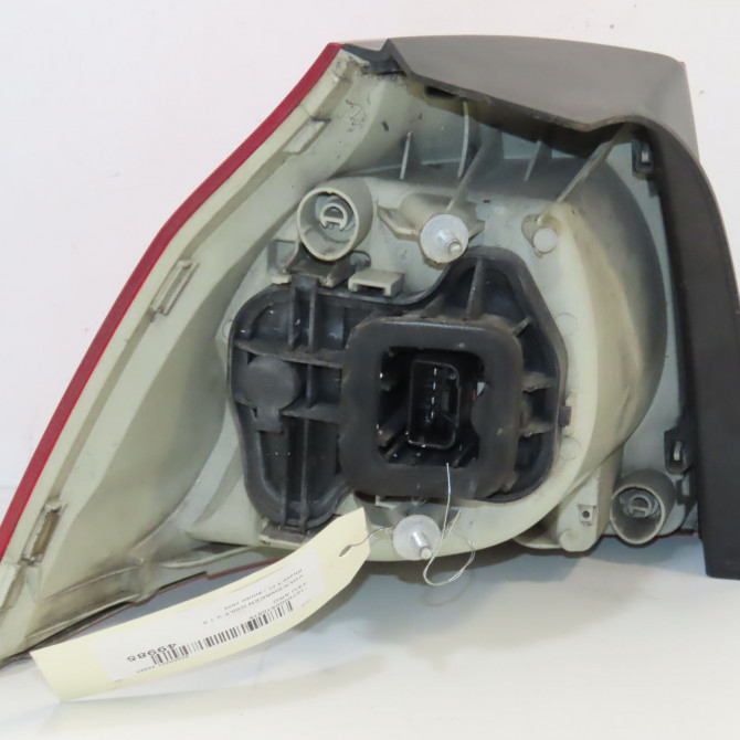 Feu arrière droit occasion VOLKSWAGEN GOLF V Phase 1 11-2003->10-2008 1.9 TDI 105ch 1K6945096T 2