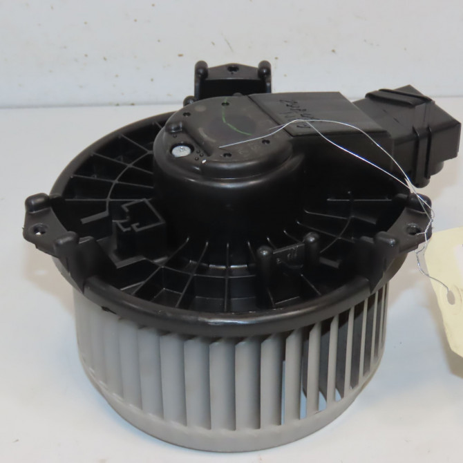 Ventilateur de chauffage occasion TOYOTA YARIS III Phase 2 06-2014->... 1.3 VVT-I 100ch 871030D101 1