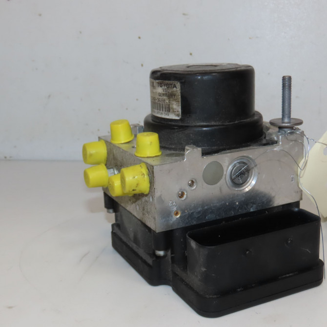 Unité hydraulique ABS occasion TOYOTA YARIS III Phase 2 06-2014->... 1.3 VVT-I 100ch 440500D520 3