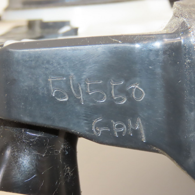 Serrure porte avg occasion TOYOTA YARIS III Phase 1 04-1995->04-1999 1.5 HYBRID 100ch 690400D520 5