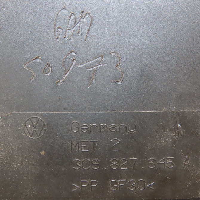 Serrure hayon occasion VOLKSWAGEN GOLF V 5M0827505H9B9 4