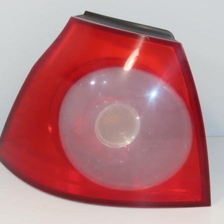 Feu arrière gauche occasion VOLKSWAGEN GOLF V Phase 1 11-2003->10-2008 1.9 TDI 90ch 1K6945095AA