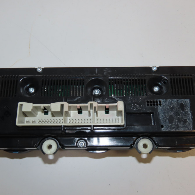 Commande de chauffage occasion VOLKSWAGEN GOLF PLUS Phase 1 03-2005->03-2009 1.9 TDI 105ch 1K0907044BM 2