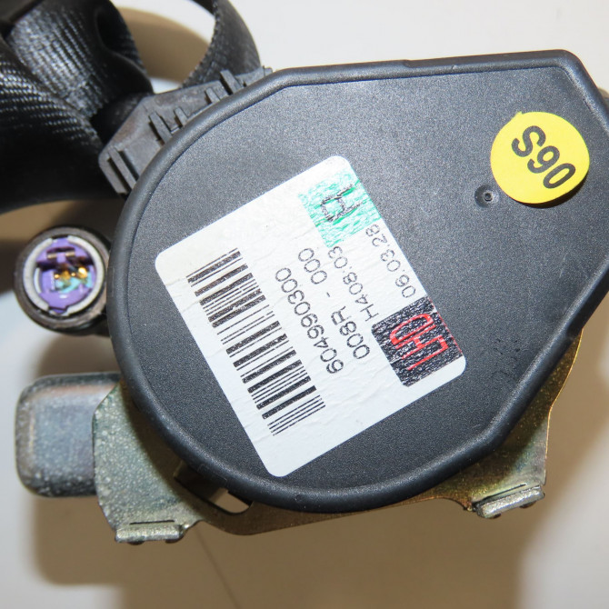 Ceinture avant droite occasion VOLKSWAGEN GOLF PLUS Phase 1 03-2005->03-2009 1.9 TDI 105ch 5M1857706DRAA 4