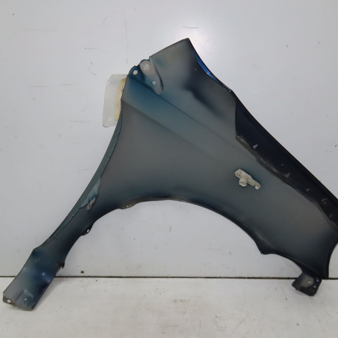 Aile avant gauche occasion TOYOTA YARIS I Phase 2 03-2003->12-2005 1.3i 87ch 538120D010 2