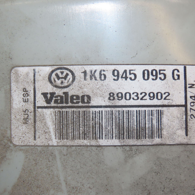 Feu arrière gauche occasion VOLKSWAGEN GOLF V Phase 1 11-2003->10-2008 1.9 TDI 105ch 1K6945095AA 4