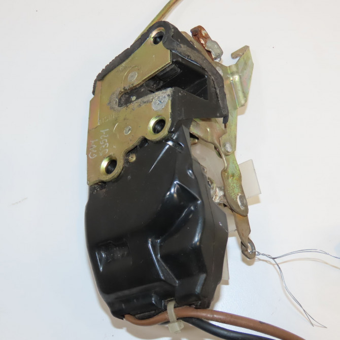 Serrure porte avg occasion TOYOTA RAV4 I Phase 1 04-1995->04-1999 2.0 GX 129ch 6904042101 2