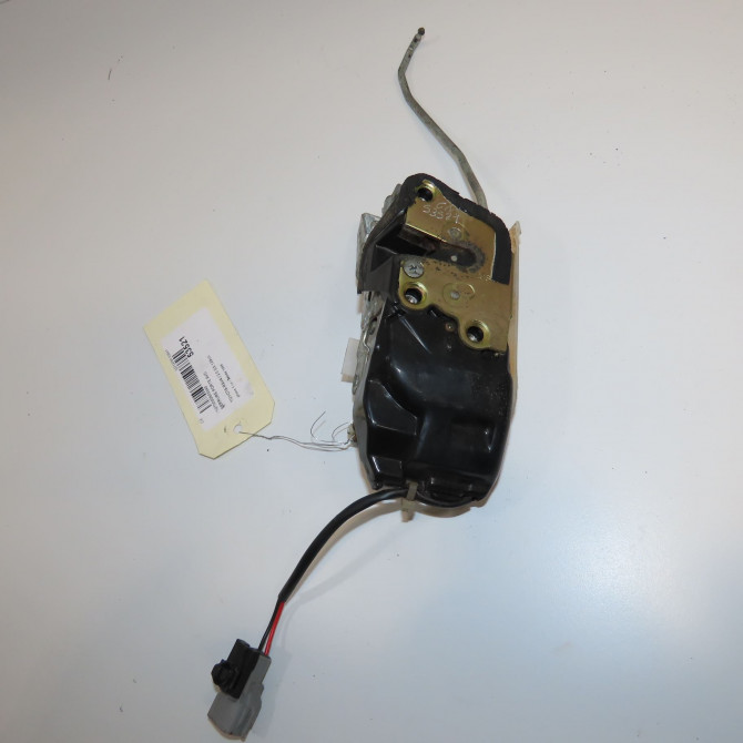 Serrure porte avd occasion TOYOTA RAV4 I Phase 1 04-1995->04-1999 2.0 GX 129ch 6903042100 1