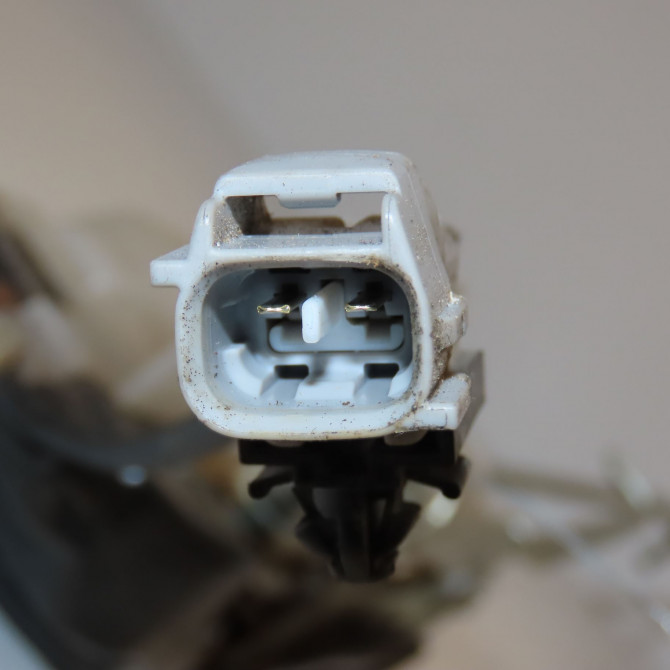 Serrure porte avd occasion TOYOTA RAV4 I Phase 1 04-1995->04-1999 2.0 GX 129ch 6903042100 4