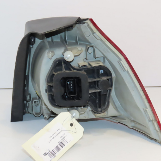 Feu arrière gauche occasion VOLKSWAGEN GOLF V Phase 1 11-2003->10-2008 1.9 TDI 105ch 1K6945095AA 2