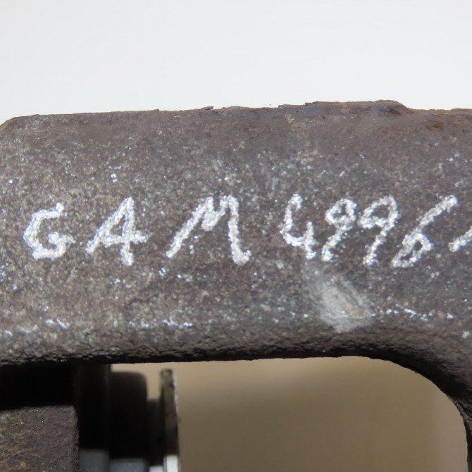 Etrier de frein arrière gauche occasion VOLKSWAGEN CADDY III Phase 1 04-1995->04-1999 1.6 TDI 102ch 2K5615423 5