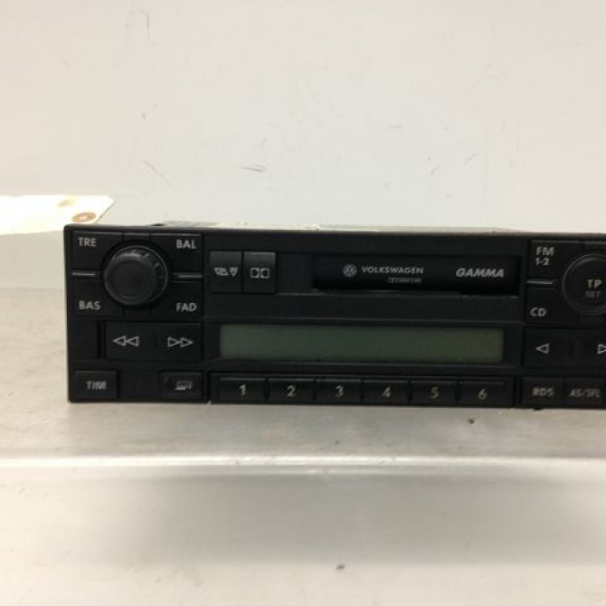 Autoradio occasion VOLKSWAGEN PASSAT IV Phase 2 10-2000->03-2005 1.9 TDI 130ch 1