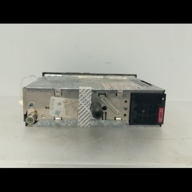 Autoradio occasion VOLKSWAGEN PASSAT IV Phase 2 10-2000->03-2005 1.9 TDI 130ch 2