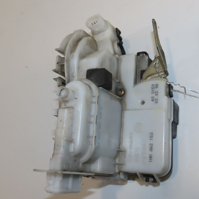 Serrure porte avg occasion VOLKSWAGEN POLO III Phase 1 10-1994->11-1999 1.4 6N1837015C 2