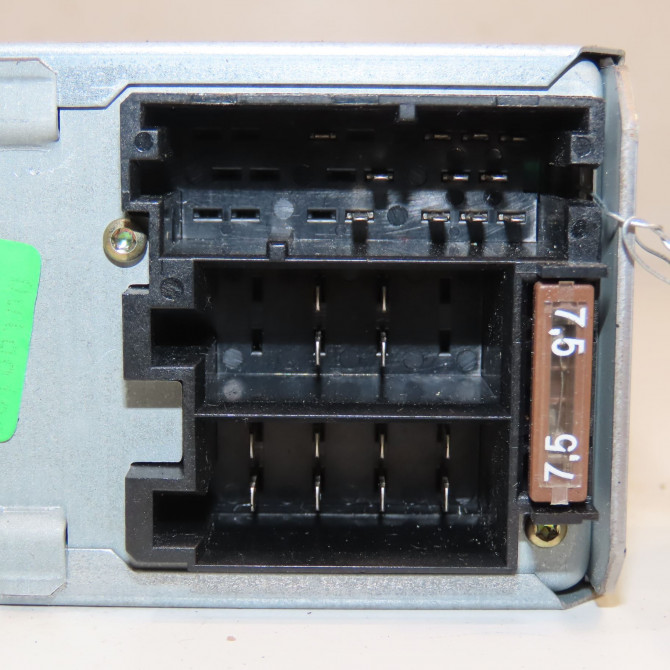 Autoradio occasion VOLKSWAGEN PASSAT IV Phase 2 10-2000->03-2005 1.9 TDI 100ch 3