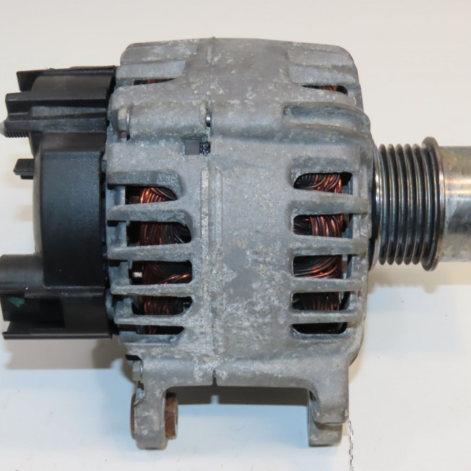 Alternateur occasion  4E903015H 4