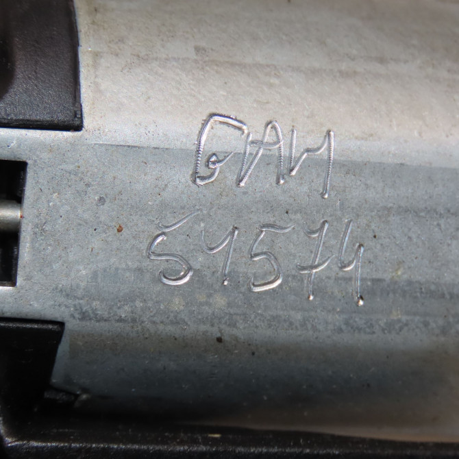 Moteur essuie-glace arrière occasion VOLKSWAGEN TRANSPORTER V Phase 1 06-2003->08-2009 5