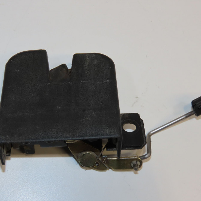 Serrure hayon occasion VOLKSWAGEN TRANSPORTER V Phase 1 06-2003->08-2009 7LA827505H 1