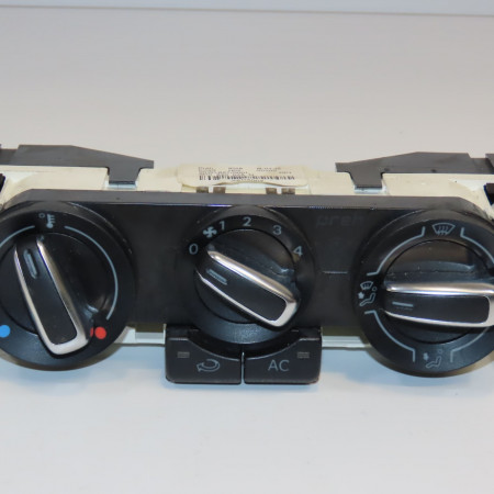 Commande de chauffage occasion VOLKSWAGEN POLO V POLO V Phase 1 2009-09-01->2014-05-31 1.6 TDI 90 6R0820045N