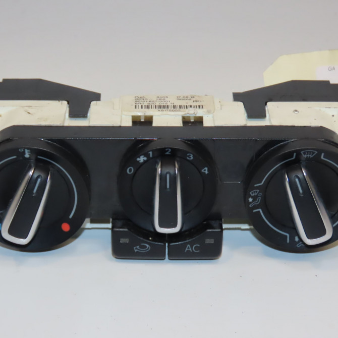 Commande de chauffage occasion VOLKSWAGEN POLO V POLO V Phase 1 2009-09-01->2014-05-31 1.6 TDI 90 6R0820045N 1