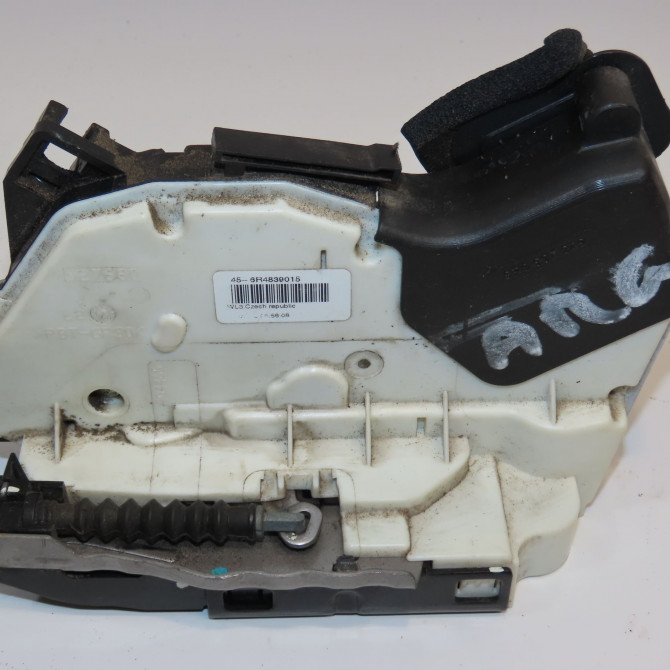 Serrure porte arg occasion VOLKSWAGEN POLO V POLO V Phase 1 2009-09-01->2014-05-31 1.6 TDI 90 6C0839013 2