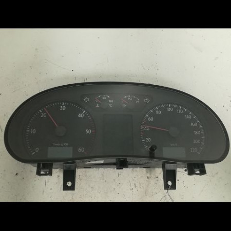 Compteur occasion VOLKSWAGEN POLO IV Phase 2 05-2005->09-2009 1.4 TDI 80ch